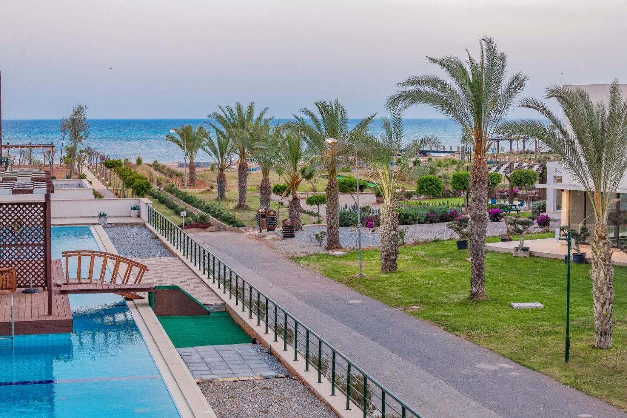 Thalassa Beach Family & Waterpark Resort Vokolidha 외부 사진